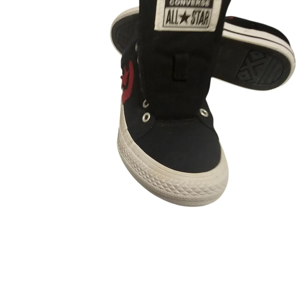 Converse All‎ Star Youth Size 2- Black Sneakers with Pink Star